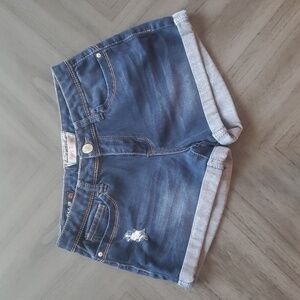 Hot Kiss Jean Shorts